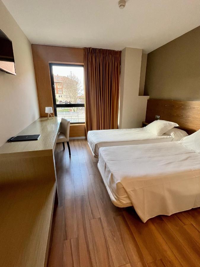 Hotel Duero Laguna de Duero Pokój zdjęcie