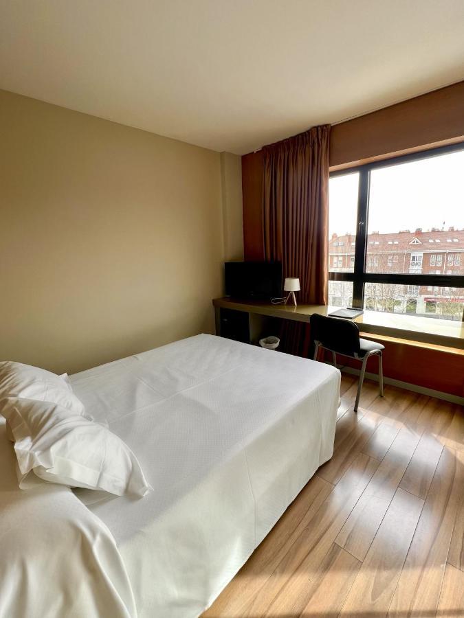 Hotel Duero Laguna de Duero Zewnętrze zdjęcie