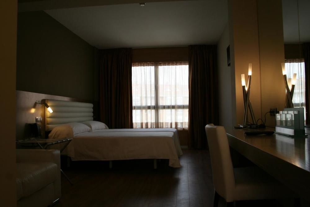 Hotel Duero Laguna de Duero Zewnętrze zdjęcie